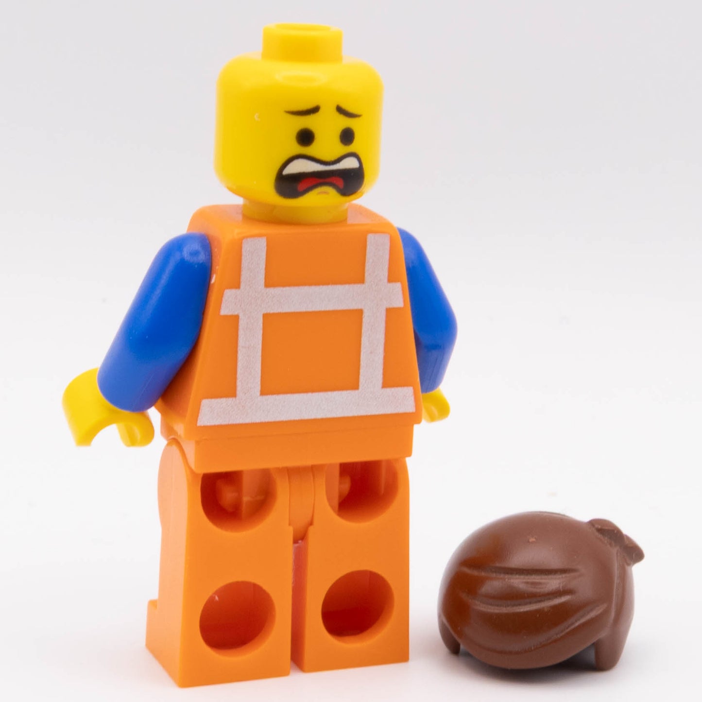 LEGO® Emmet - Lopsided Closed Mouth Smile Minifigure The LEGO Movie TLM087