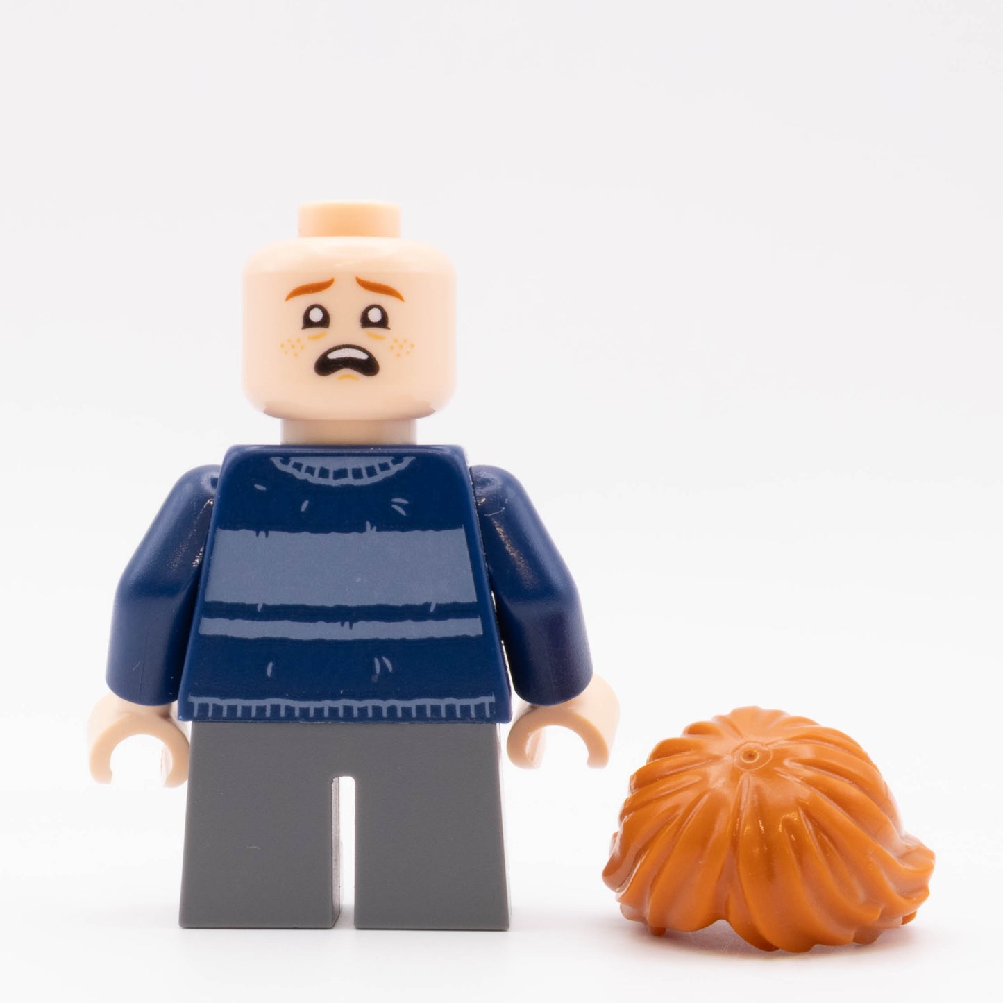 LEGO® Ron Weasley - Dark Blue Striped Sweater Minifigure Harry Potter HP477