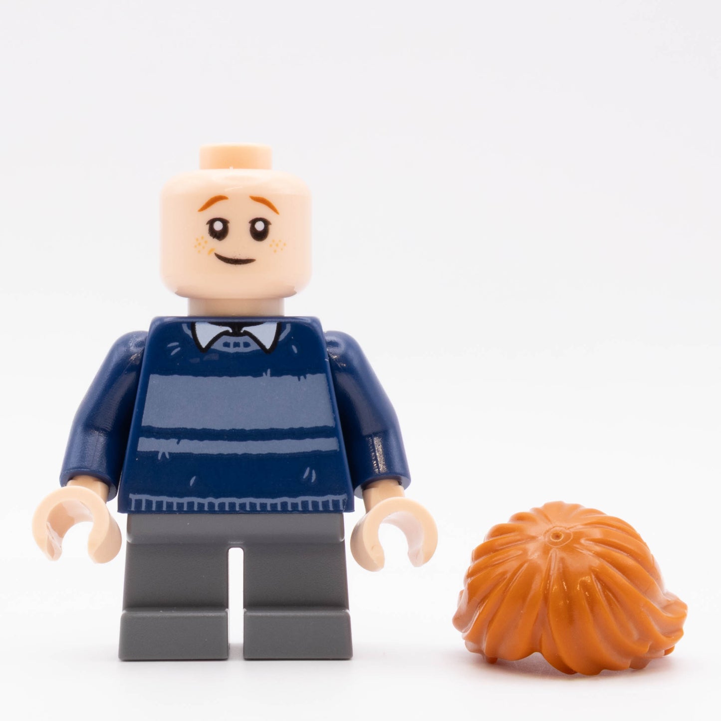LEGO® Ron Weasley - Dark Blue Striped Sweater Minifigure Harry Potter HP477